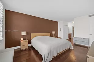 5700 Collins Ave, Miami Beach, FL 33140 - Photo 17