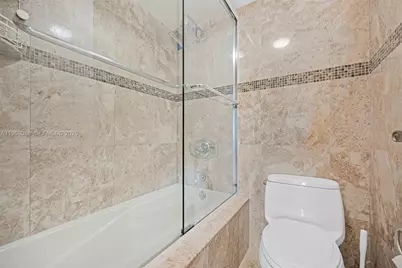 5700 Collins Ave #12K, Miami Beach, FL 33140 - Photo 21