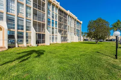 801 Three Islands Blvd #111, Hallandale Beach, FL 33009 - Photo 37