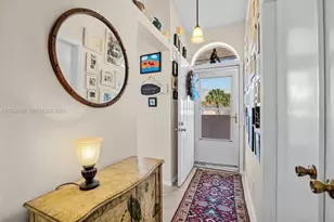 18081 SE Country Club Dr, Jupiter, FL 33469 - Photo 5