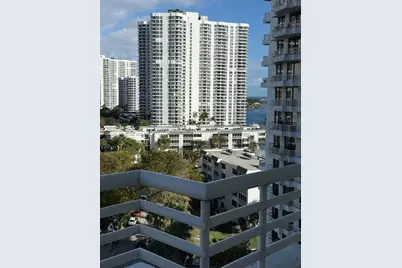 3300 NE 192nd St #1207, Aventura, FL 33180 - Photo 7