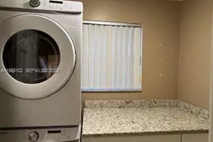 453 SW 169th Terrace, Weston, FL 33326 - Photo 11