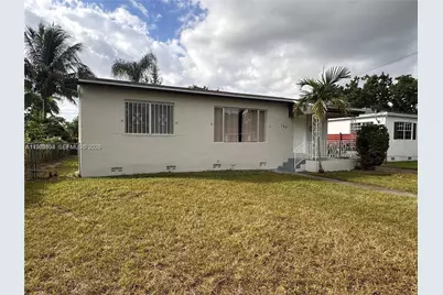 150 NE 170th St #150, North Miami Beach, FL 33162 - Photo 1