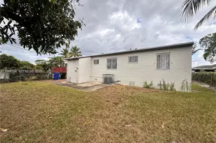 150 NE 170th St, North Miami Beach, FL 33162 - Photo 3