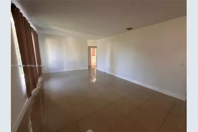 150 NE 170th St #150, North Miami Beach, FL 33162 - Photo 11