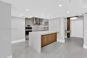 2051 SE 3rd St, Deerfield Beach, FL 33441 - Photo 9