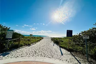 2555 Collins Ave, Miami Beach, FL 33140 - Photo 29