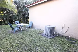 5769 NW 99th Ave, Doral, FL 33178 - Photo 39