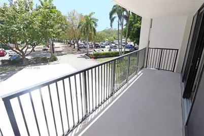 1301 River Reach Dr #214, Fort Lauderdale, FL 33315 - Photo 15
