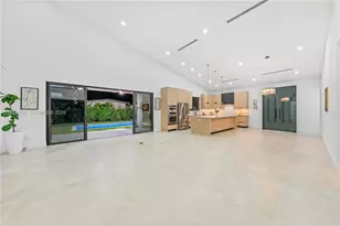 4321 SW 99th Ave, Miami, FL 33165 - Photo 9
