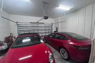 4454 NW 80th Ave, Doral, FL 33166 - Photo 23