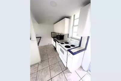 2851 Leonard Dr #J502, Aventura, FL 33160 - Photo 3