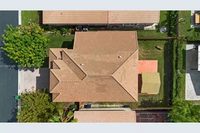 9768 NW 30th St, Doral, FL 33172 - Photo 13