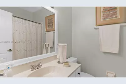 9768 NW 30th St, Doral, FL 33172 - Photo 29