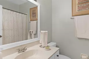 9768 NW 30th St, Doral, FL 33172 - Photo 29