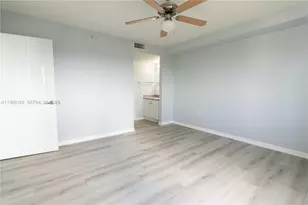 816 NW 11th St, Miami, FL 33136 - Photo 9