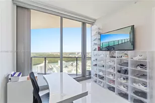 15701 Collins Ave, Sunny Isles Beach, FL 33160 - Photo 25