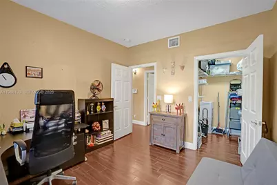 4812 Washington St #3, Hollywood, FL 33021 - Photo 37