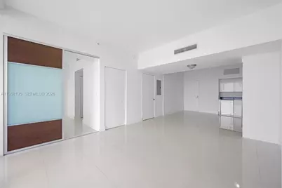 92 SW 3rd St #5109, Miami, FL 33130 - Photo 7