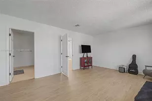 11932 SW 273rd St, Homestead, FL 33032 - Photo 11