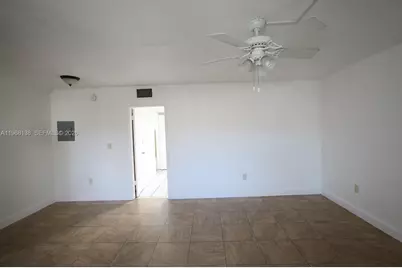 6270 W Flagler St #C8, Miami, FL 33144 - Photo 5