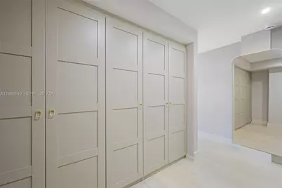 6900 Bay Dr #8A, Miami Beach, FL 33141 - Photo 13