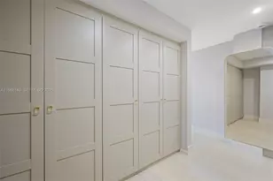 6900 Bay Dr, Miami Beach, FL 33141 - Photo 13