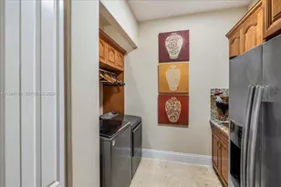 7851 NW 166th Terrace, Miami Lakes, FL 33016 - Photo 17