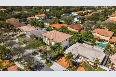 7851 NW 166th Ter, Miami Lakes, FL 33016 - Photo 59