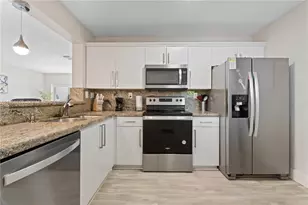 4736 NW 114th Ave, Doral, FL 33178 - Photo 3