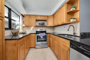 7300 Wayne Ave, Miami Beach, FL 33141 - Photo 3