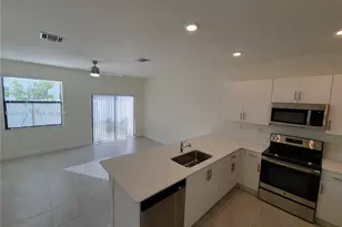 11404 West 33rd Ct, Hialeah, FL 33018 - Photo 3