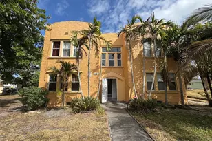 110 S B St, Lake Worth, FL 33460 - Photo 1