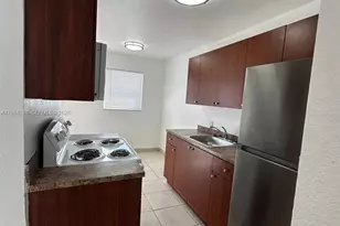 16120 NE 19th Pl, North Miami Beach, FL 33162 - Photo 7