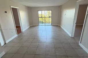 4801 NW 7th St, Miami, FL 33126 - Photo 5