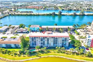 1101 Crystal Lake Dr, Deerfield Beach, FL 33064 - Photo 11