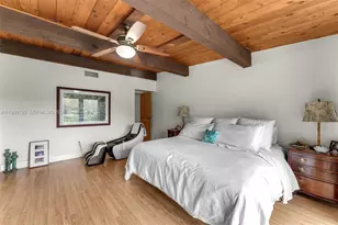 7825 SW 103rd Pl, Miami, FL 33173 - Photo 23