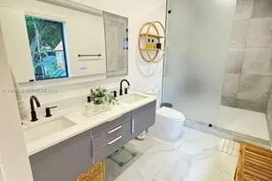 1854 SW 17th St, Miami, FL 33145 - Photo 25