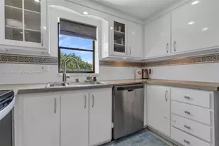 16300 Golf Club Rd, Weston, FL 33326 - Photo 11