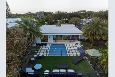 400 NW 24th St, Wilton Manors, FL 33311 - Photo 9