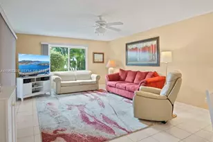 7464 SE Concord Pl, Hobe Sound, FL 33455 - Photo 1