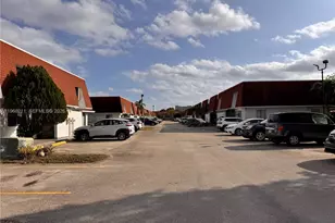 401 NW 109th Ave, Miami, FL 33172 - Photo 21