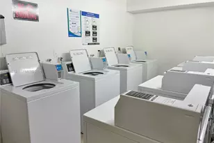 16950 W Dixie Hwy, North Miami Beach, FL 33160 - Photo 19