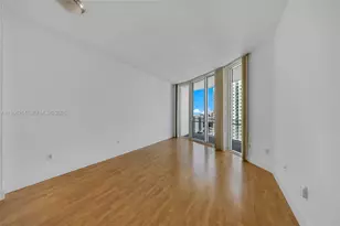 350 NE 24th St, Miami, FL 33137 - Photo 9