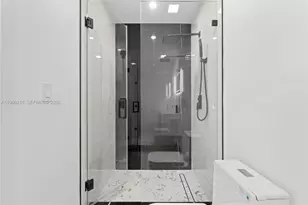 14950 NE 2nd Ave, Miami, FL 33161 - Photo 21