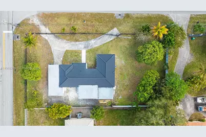 14950 NE 2nd Ave, Miami, FL 33161 - Photo 39