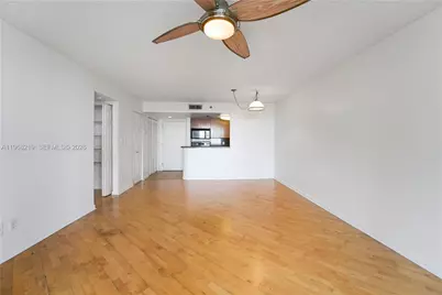 770 Claughton Island Dr #808, Miami, FL 33131 - Photo 5