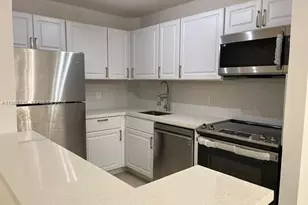 10773 Cleary Blvd, Plantation, FL 33324 - Photo 9