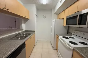 2240 E Preserve Way, Miramar, FL 33025 - Photo 5