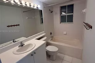 2240 E Preserve Way, Miramar, FL 33025 - Photo 15